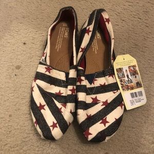 NWT TOMS